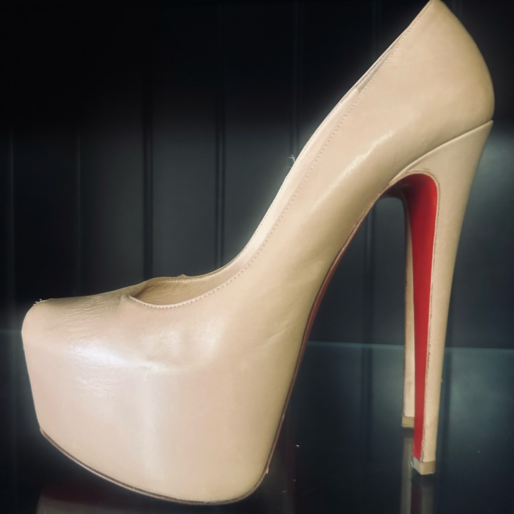 Elegant Beige Platform Heels